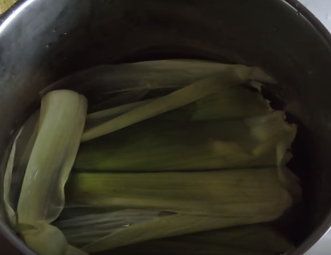 Как правильно варить кукурузу, и сколько нужно времени: тонкости приготовления летней вкусняшки
                                                                                