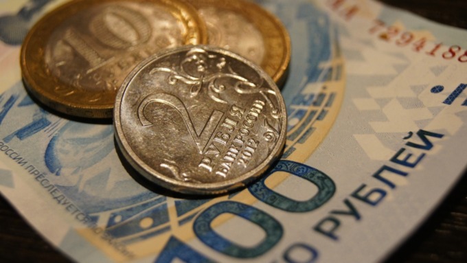Курс доллара: в Сбербанке сделали новый прогноз по рублю