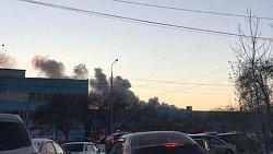 В Челябинске в автоцентре «Сатурн» произошёл пожар