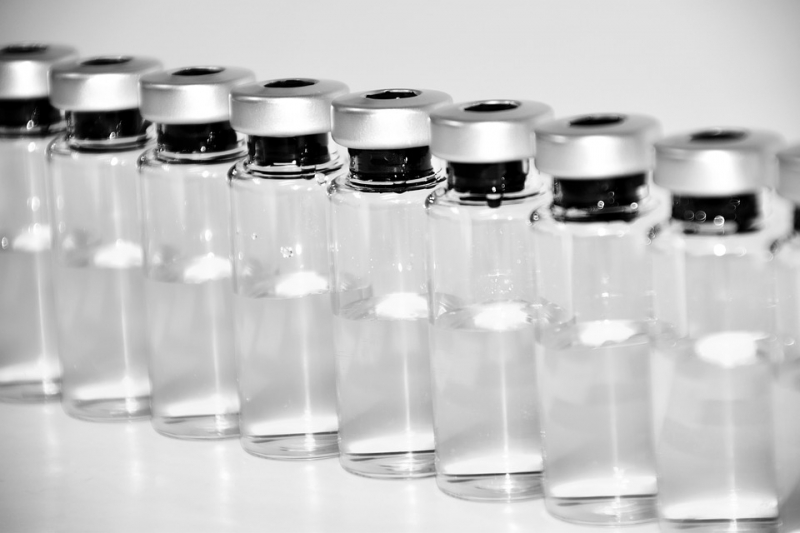 В США вакцину от COVID-19 получили более 1 млн человек