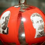 stoimost-staryh-novogodnih-igrushek-iz-sssr-zavisit-ot-mnogih-osobennostej-51d8986