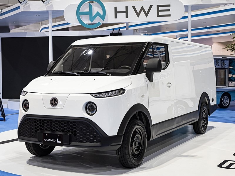Японский стартап представил новый электрический фургон