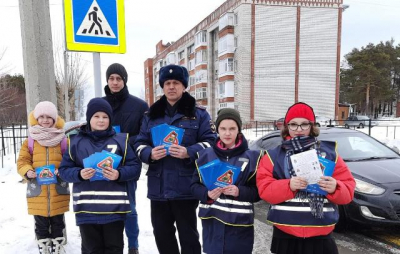 
        Госавтоинспекция Свердловской области усилит контроль за соблюдением ПДД юными участниками дорожного движения    