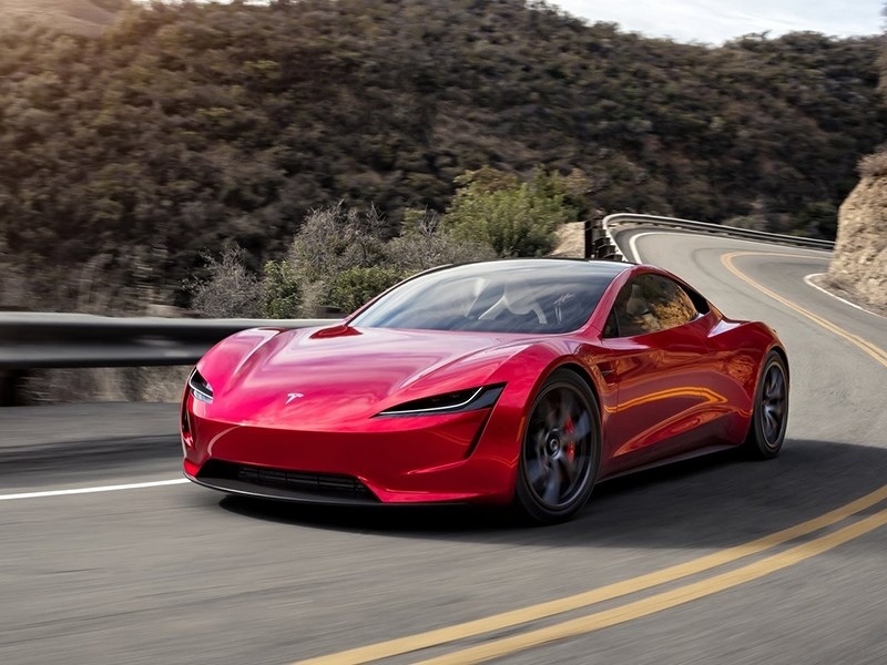 Выпуск Tesla Roadster опять переносится