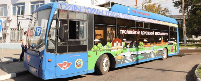 
        В Туле при поддержке Госавтоинспекции и городской администрации стартовал муниципальный проект «Троллейбус дорожной безопасности»    