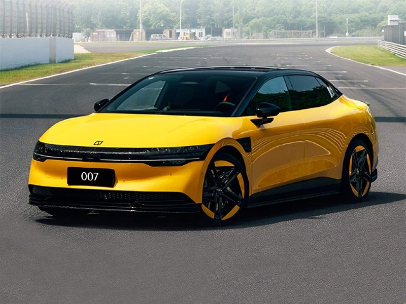 Zeekr 007 стал пятым самым быстрым электрокаром, обогнав Tesla Model S Plaid и Porsche Taycan Turbo S