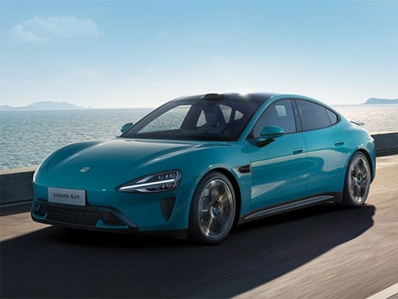 На китайских дорогах заметили клон Xiaomi SU7