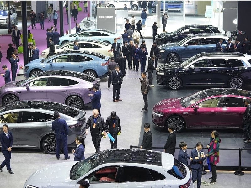 В Китае зафиксировали рост продаж автомобилей на 12,1%