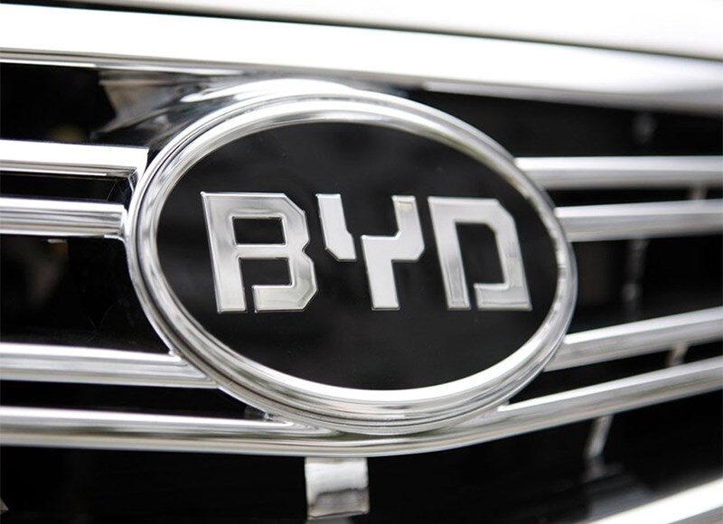 byd-predlozhil-tesla-obedinit-usilija-protiv-avtomobilej-s-dvs-4e1b073.jpg