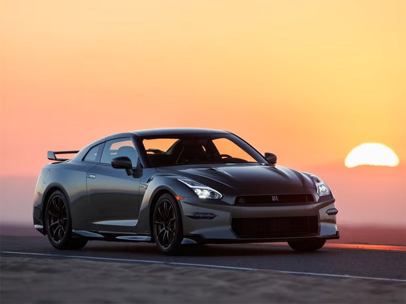 Nissan завершает эпоху GT-R R35