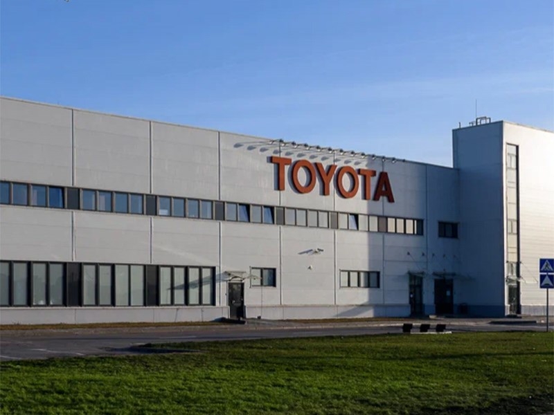 Бывший завод Toyota в Петербурге продолжает нести убытки, но прекращать работу не собирается