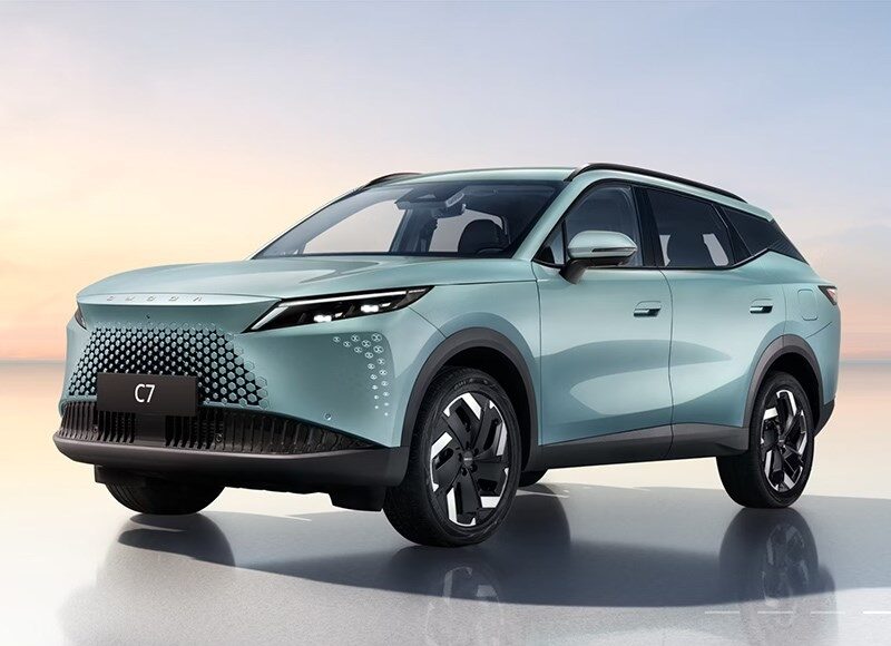 na-rossijskom-rynke-pojavitsja-novyj-krossover-omoda-c7-8c0302e.jpg