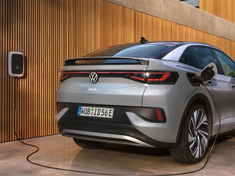 Продажи электромобилей Volkswagen в Европе выросли вдвое, а в Китае рухнули на треть