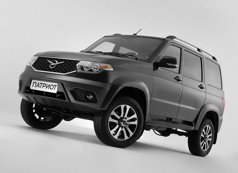 uaz-patriot-teper-sobiraetsja-na-kube-c398f6c.jpg