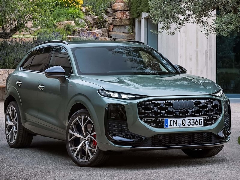 Audi официально представила кроссовер Q3 третьего поколения