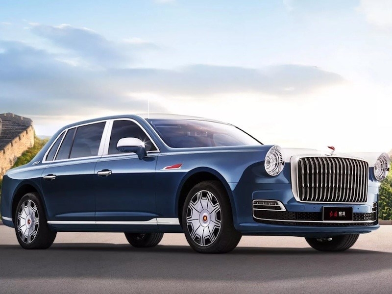 Китайский подержанный люксовый автомобиль продан за рекордные 1,5 млн долларов