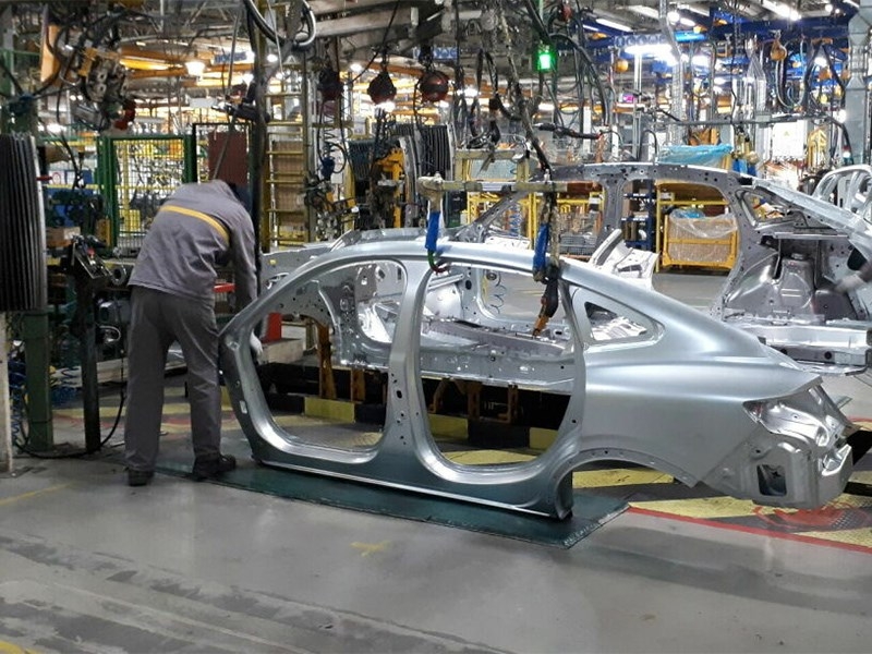 Мишустин призвал снизить цены и увеличить автомобильное производство