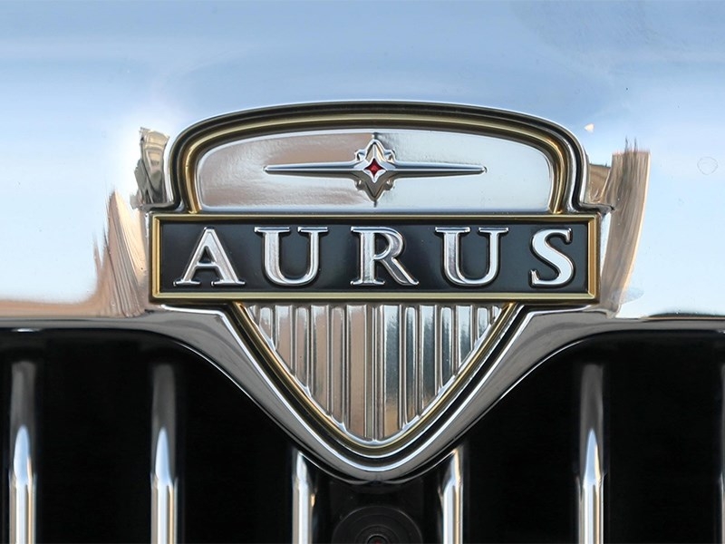 В России появится одежда под брендом Aurus