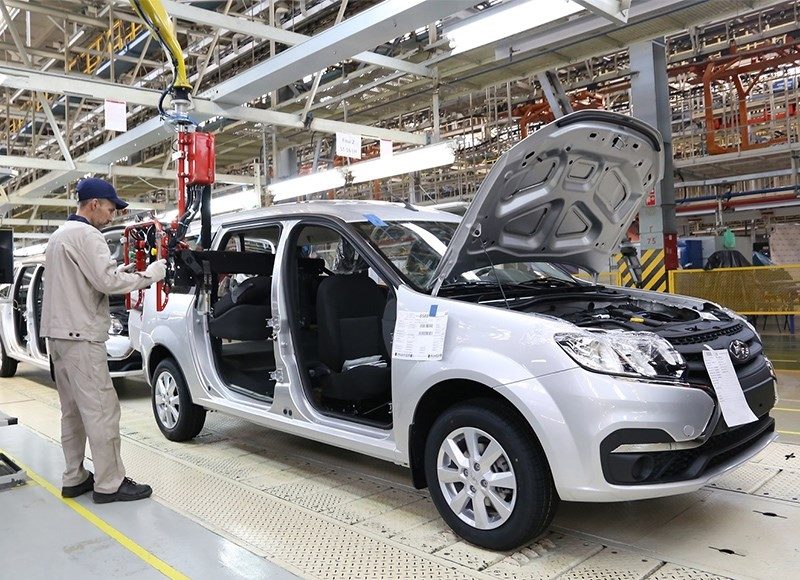 avtovaz-i-sollers-okazalis-v-novom-sankcionnom-spiske-es-ab64a72.jpg