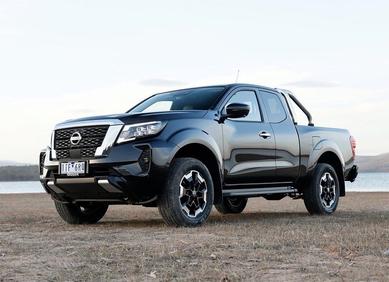 novyj-nissan-navara-sozdali-na-baze-mitsubishi-triton-1c11ebb.jpg