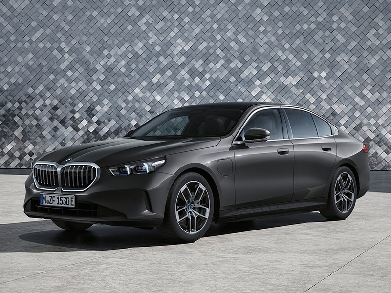 Представлена новая BMW 5 Series